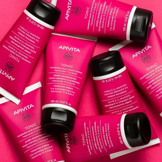 APIVITA tonizuojantis kondicionierius slenkantiems plaukams 150 ml 