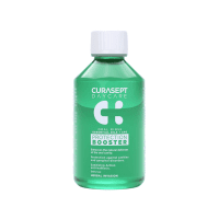 CURASEPT mėtų ir žolelių skonio skalavimo skystis HERBAL INVASION 250 ml