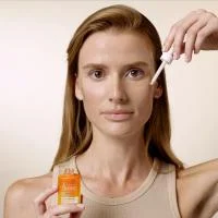 AVENE SUN skaistinamasis serumas su Vit. C SPF 50, 30 ML