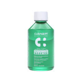 CURASEPT mėtų ir žolelių skonio skalavimo skystis HERBAL INVASION 250 ml
