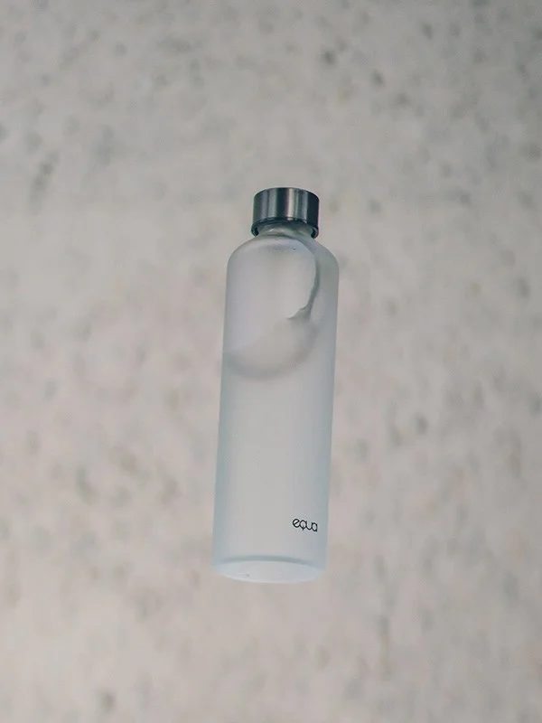 EQUA stiklo gertuvė Velvet black 750 ml