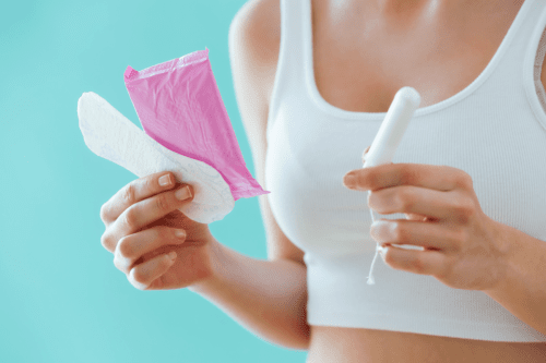 Intymi higiena menstruacijų metu: ar nežinojimas gali pakenkti?