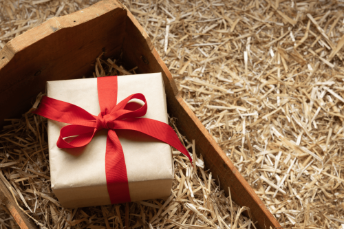 Vitaminai po eglute: kaip nepasimesti asortimento gausybėje ir į ką atsižvelgti dovanojant maisto papildus  