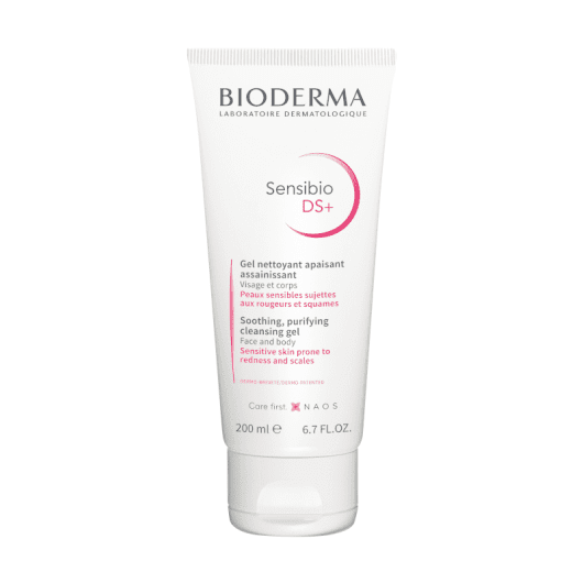 BIODERMA raminantis gelinis prausiklis jautriai odai, linkusiai į paraudimą ir pleiskanojimą SENSIBIO DS+, 200 ml