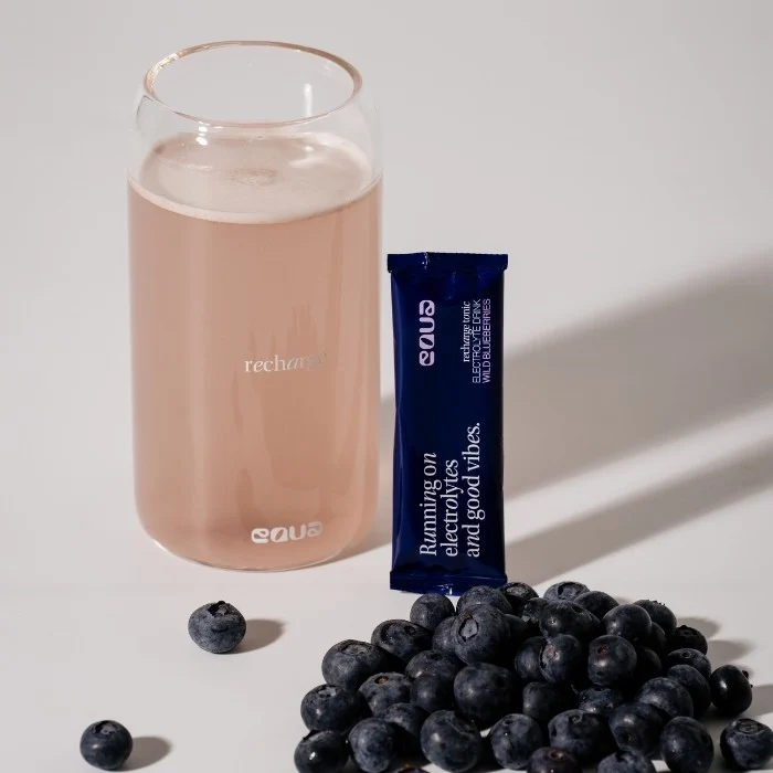 EQUA elektrolitų gėrimas 'Recharge Tonic - Wild Blueberries' N20
