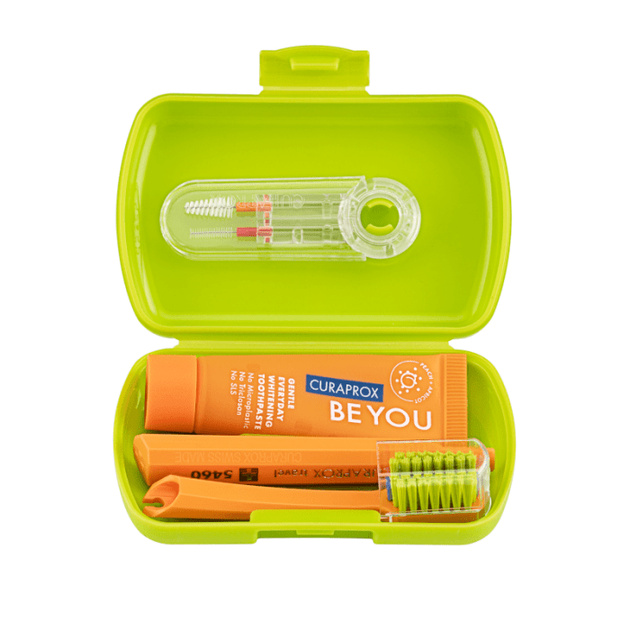 CURAPROX ortodontinis kelioninis rinkinys Travel Set ORTHO, žalias, N1