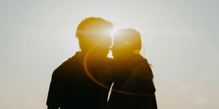 Santykiai: kai skiria miestai ar šalys